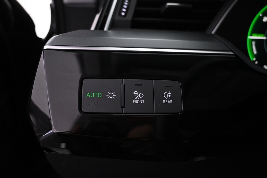 Audi Q8 e-tron vaihtoauto