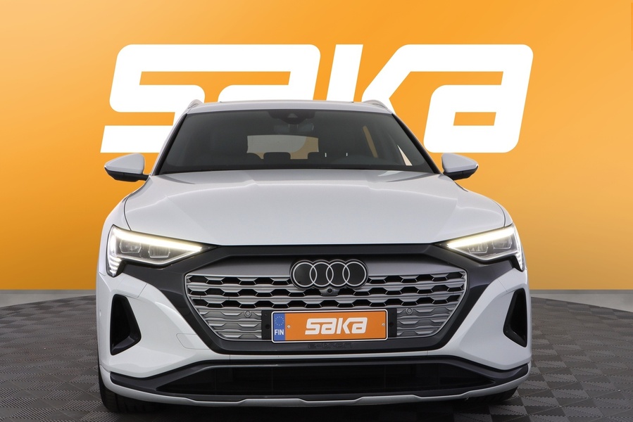 Audi Q8 e-tron vaihtoauto