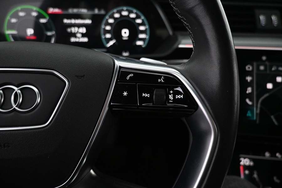 Audi Q8 e-tron vaihtoauto