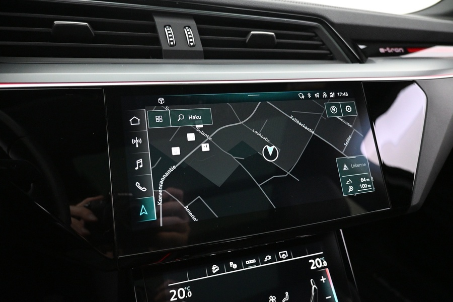 Audi Q8 e-tron vaihtoauto