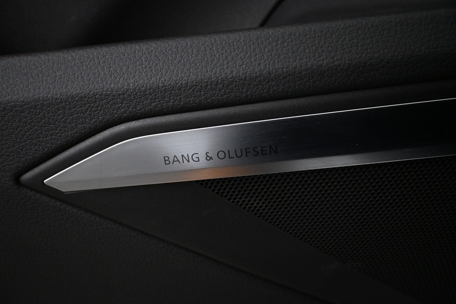 Audi Q8 e-tron vaihtoauto