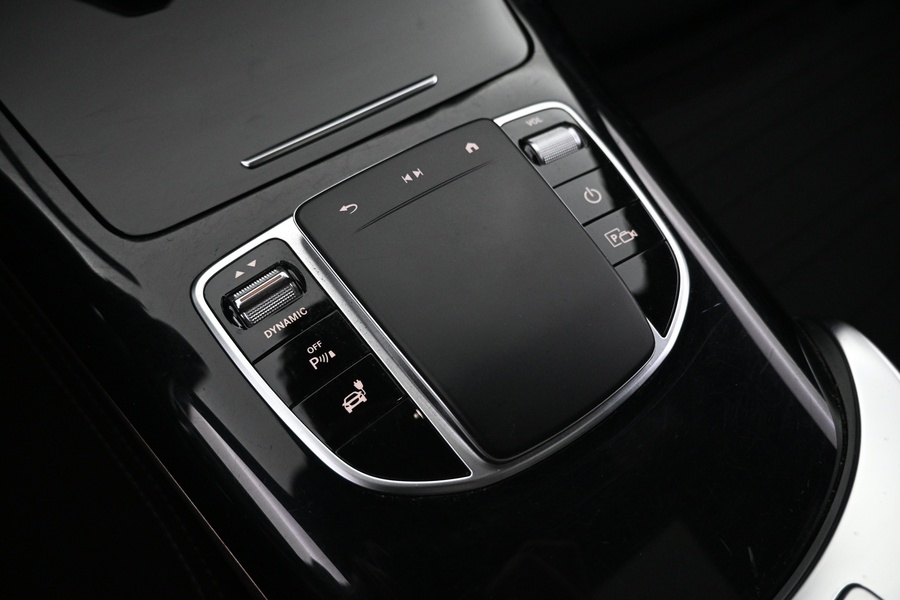 Mercedes-Benz EQC vaihtoauto