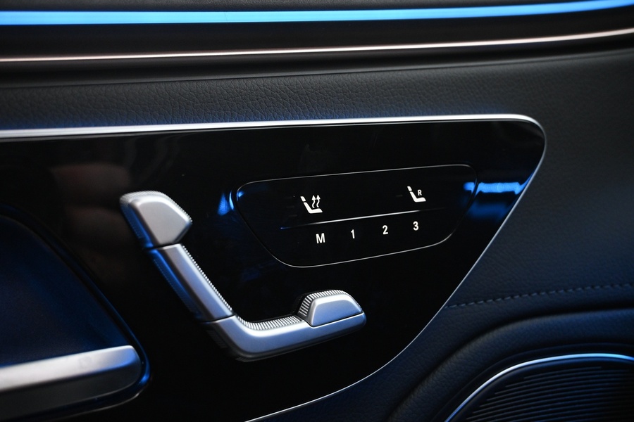 Mercedes-Benz EQS vaihtoauto