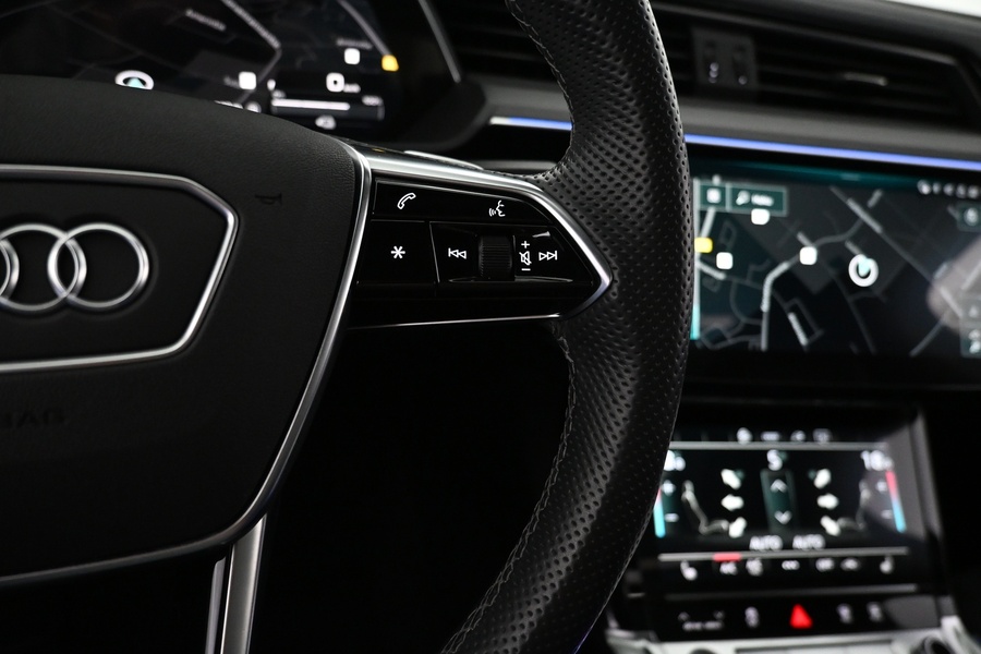 Audi e-tron vaihtoauto