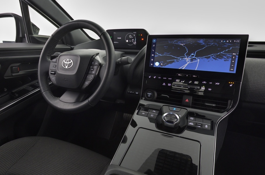 Toyota bZ4X vaihtoauto