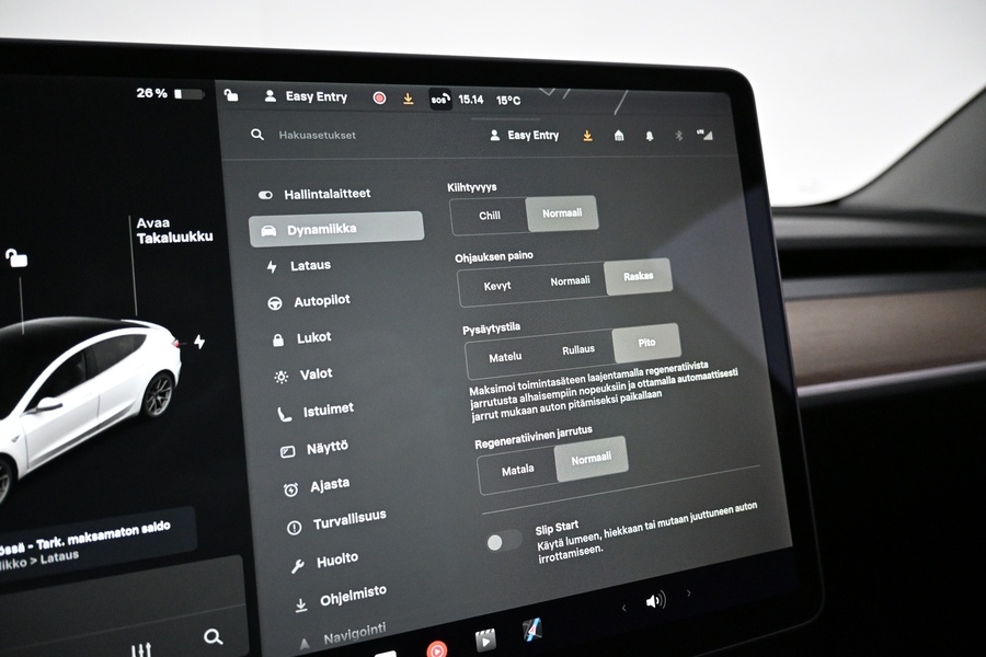 Tesla Model 3 vaihtoauto
