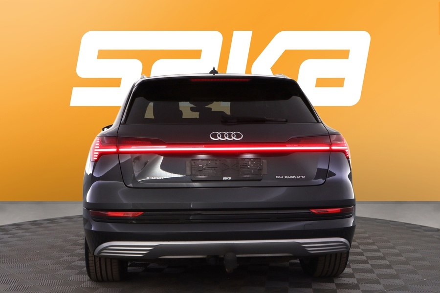 Audi e-tron vaihtoauto