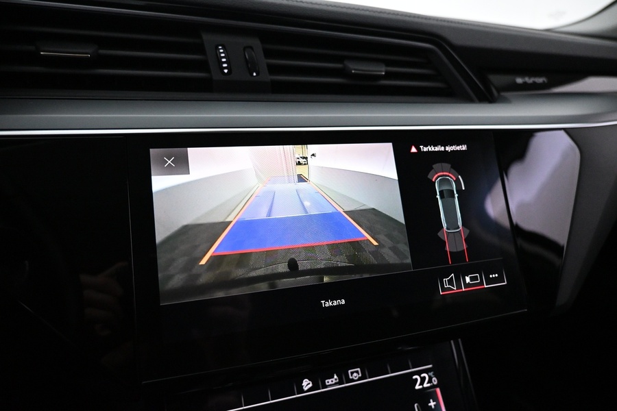 Audi e-tron vaihtoauto