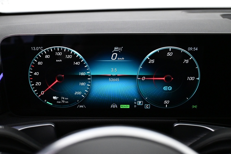 Mercedes-Benz EQB vaihtoauto