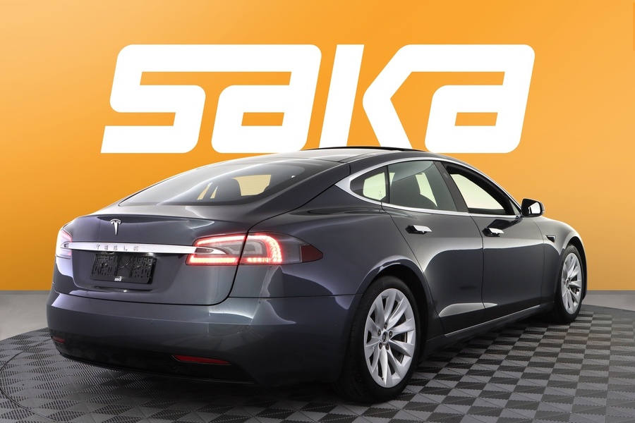Tesla Model S vaihtoauto