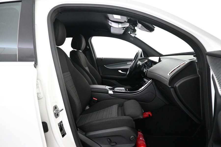 Mercedes-Benz EQC vaihtoauto