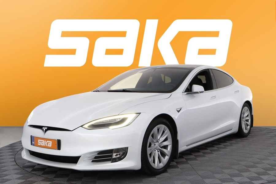 Tesla Model S vaihtoauto