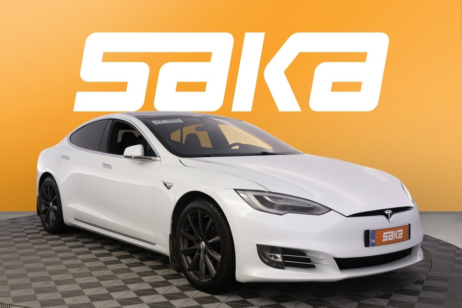 Tesla Model S vaihtoauto