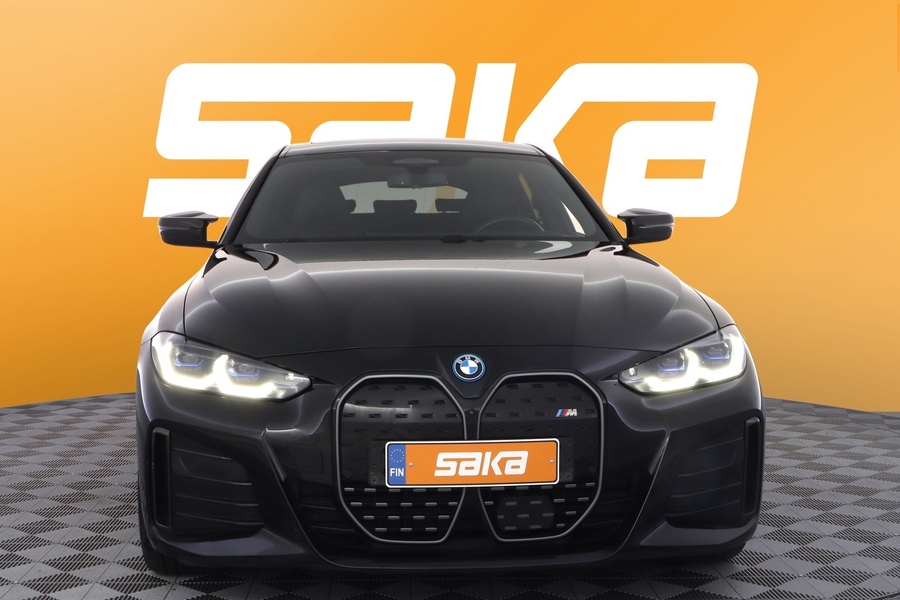 BMW i4 M50 vaihtoauto