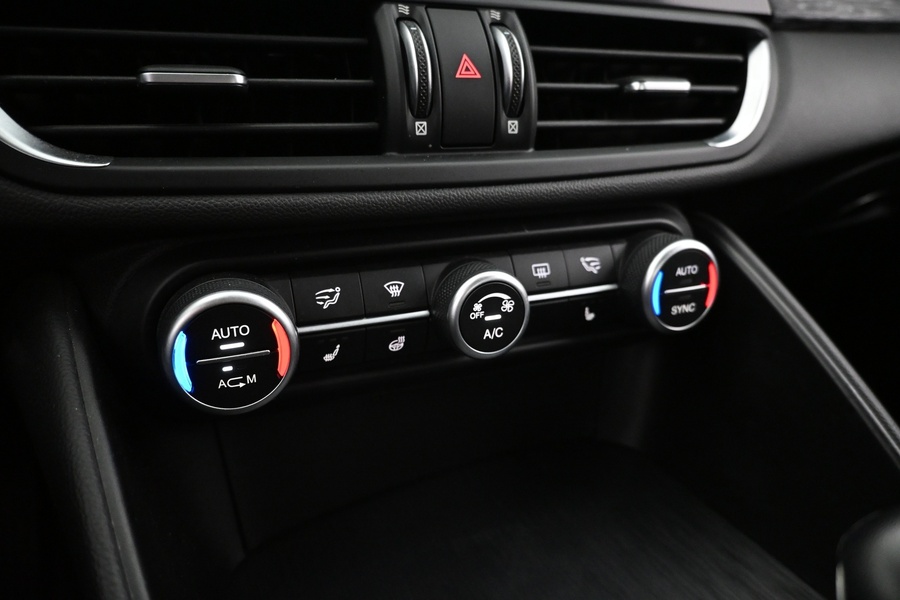 Alfa Romeo Giulia vaihtoauto