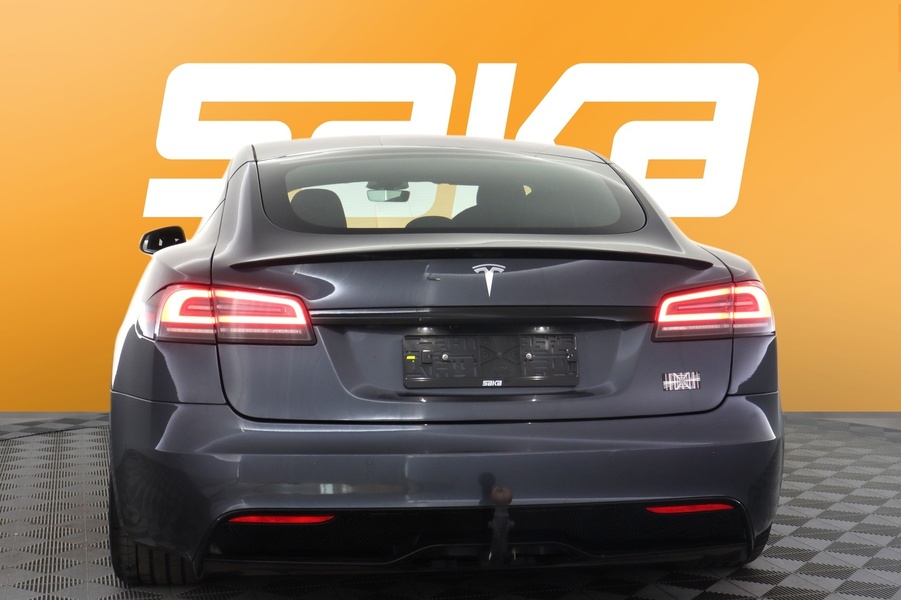 Tesla Model S vaihtoauto