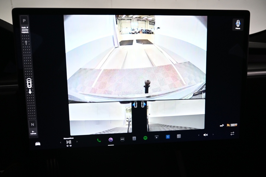 Tesla Model S vaihtoauto