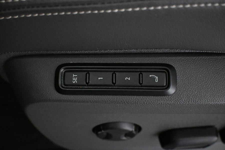 Volkswagen Multivan vaihtoauto