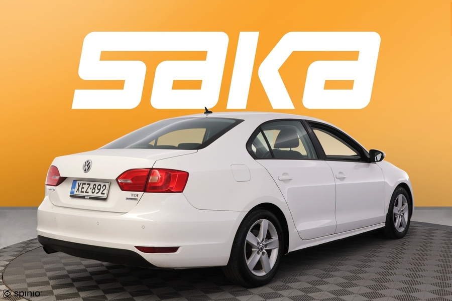 Volkswagen Jetta vaihtoauto