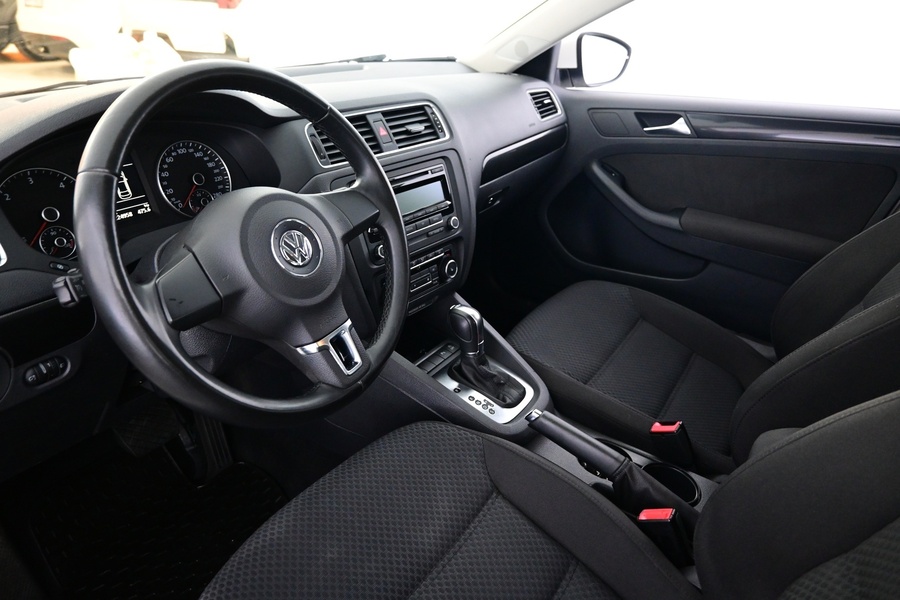 Volkswagen Jetta vaihtoauto