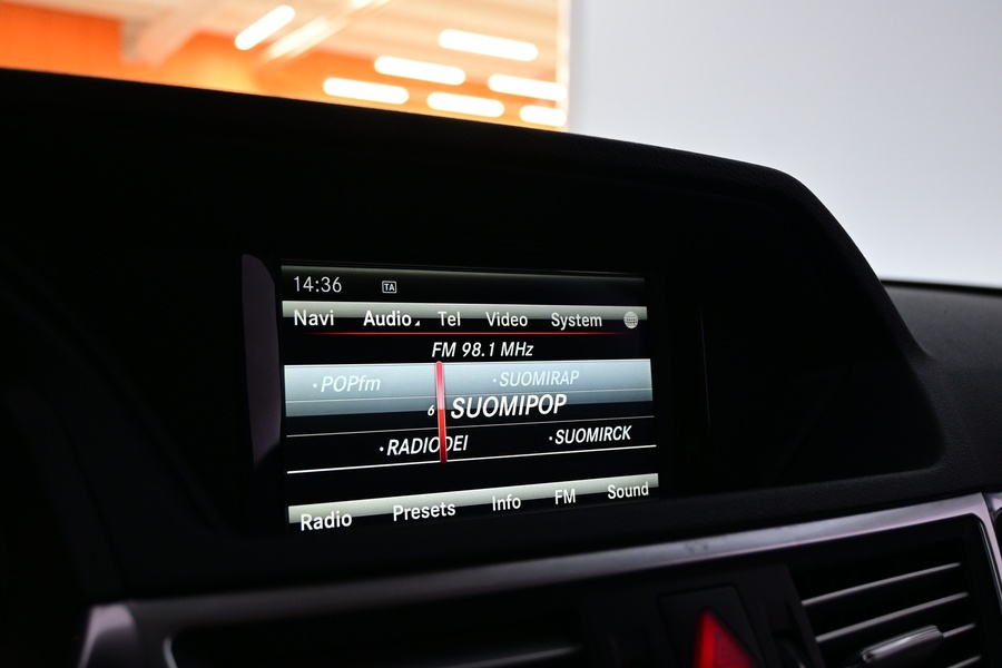 Mercedes-Benz E vaihtoauto