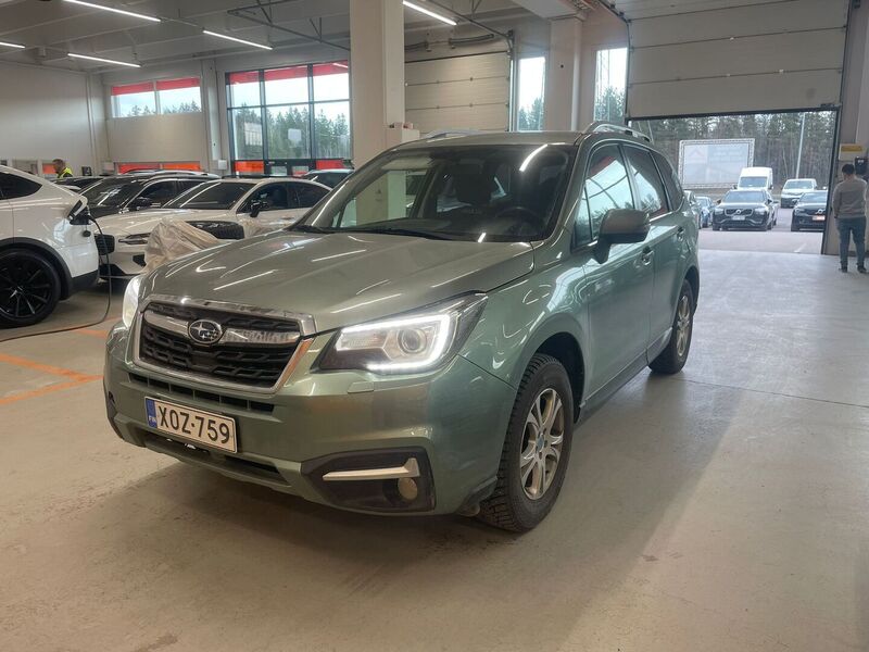 Subaru Forester vaihtoauto