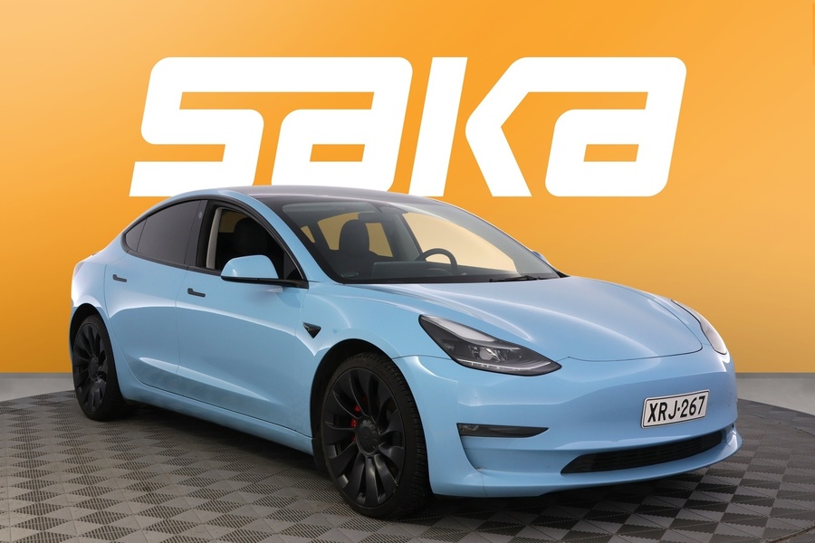Tesla Model 3 vaihtoauto