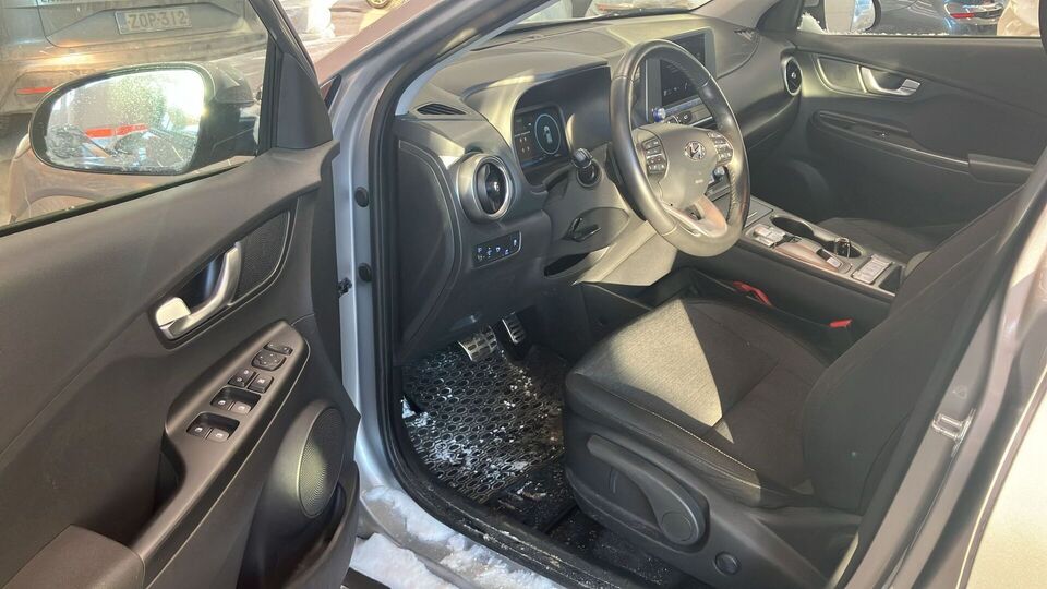 Hyundai Kona vaihtoauto