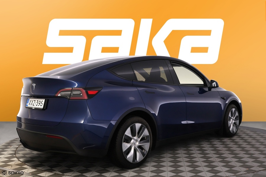 Tesla Model Y vaihtoauto