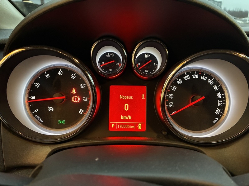 Opel Astra vaihtoauto