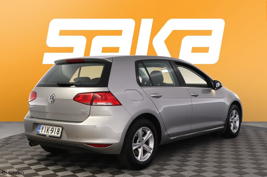 Volkswagen Golf vaihtoauto