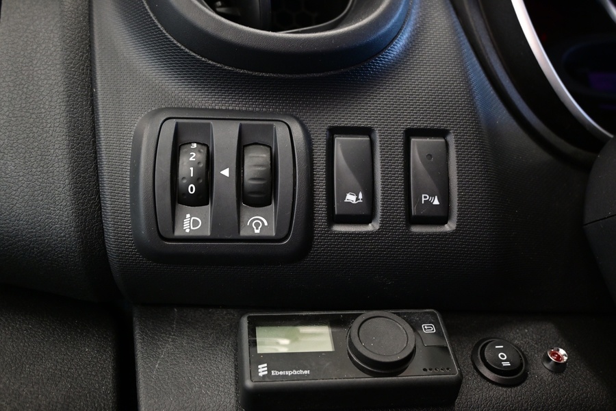 Renault Trafic vaihtoauto