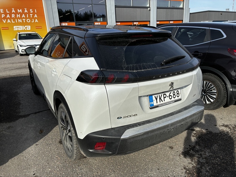 Peugeot e-2008 vaihtoauto