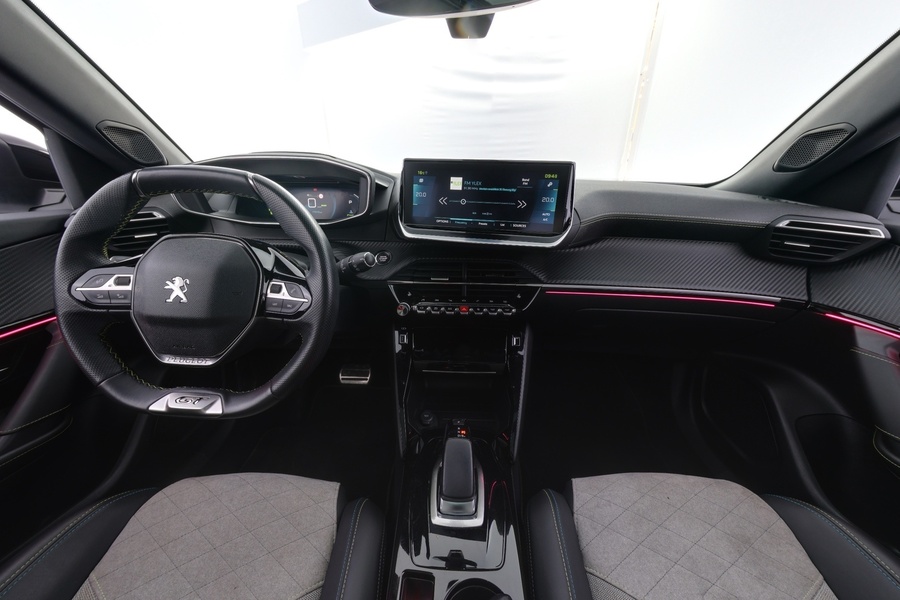 Peugeot e-2008 vaihtoauto