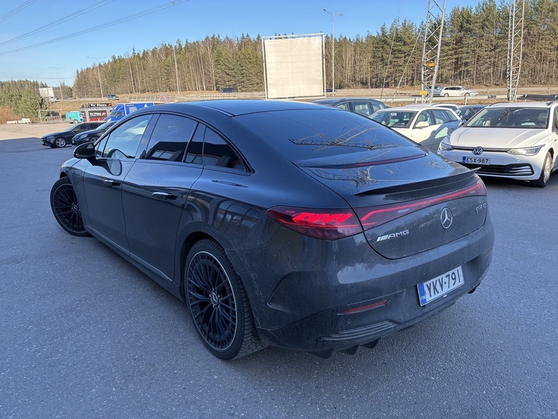 Mercedes-Benz EQE vaihtoauto