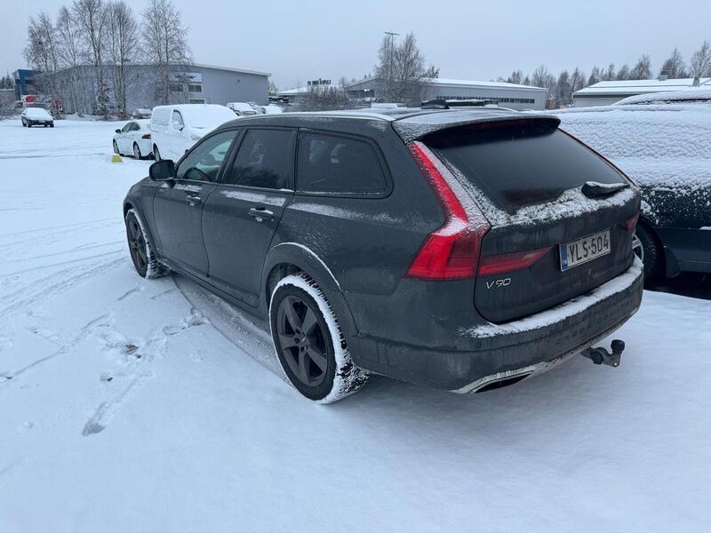 Volvo V90 Cross Country vaihtoauto