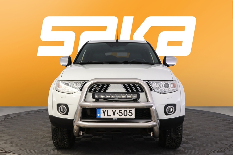 Mitsubishi L200 vaihtoauto