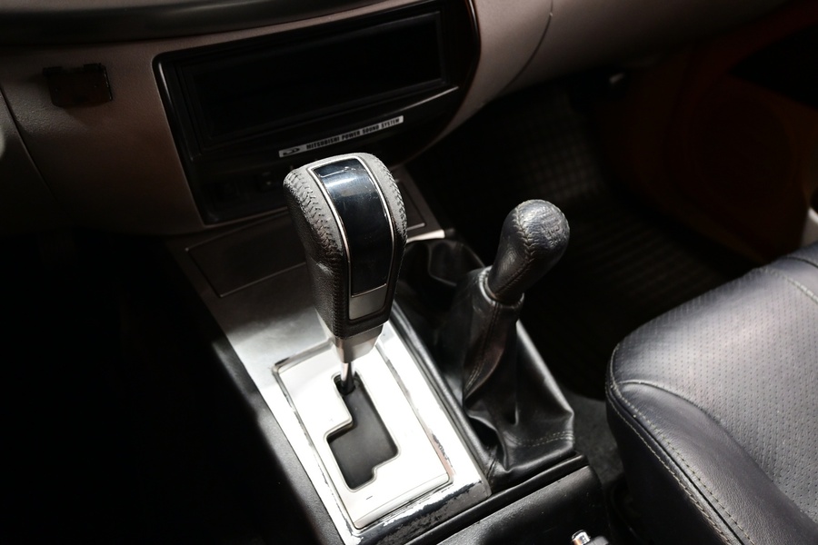 Mitsubishi L200 vaihtoauto