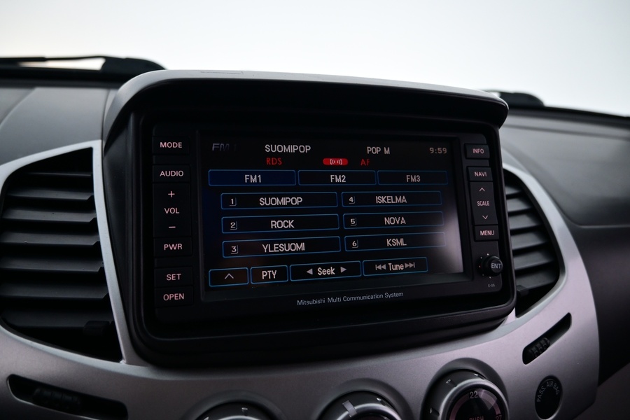 Mitsubishi L200 vaihtoauto