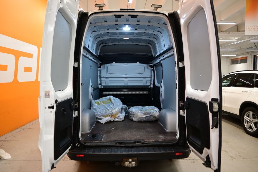 Renault Trafic vaihtoauto