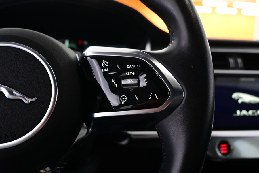 Jaguar I-PACE vaihtoauto