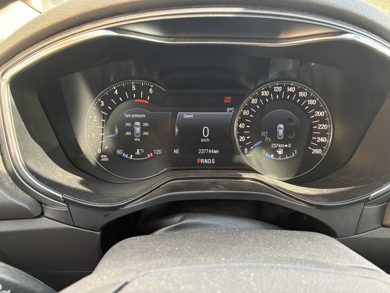 Ford Mondeo vaihtoauto