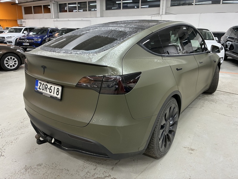 Tesla Model Y vaihtoauto