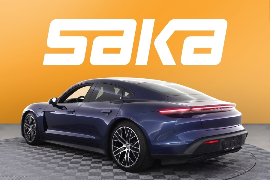 Porsche Taycan vaihtoauto