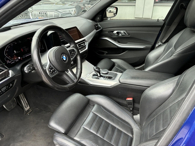 BMW 330 vaihtoauto