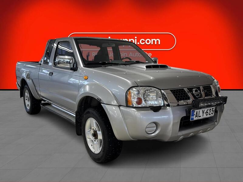 Nissan NP300 vaihtoauto