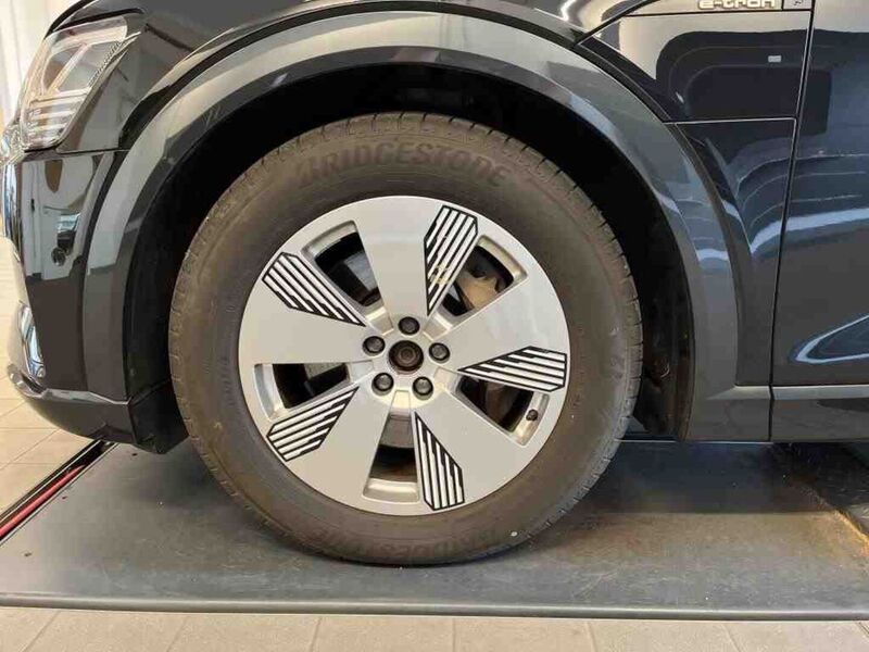 Audi e-tron vaihtoauto