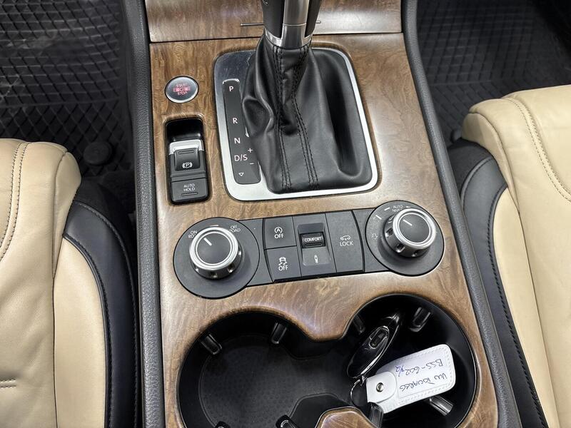 Volkswagen Touareg vaihtoauto