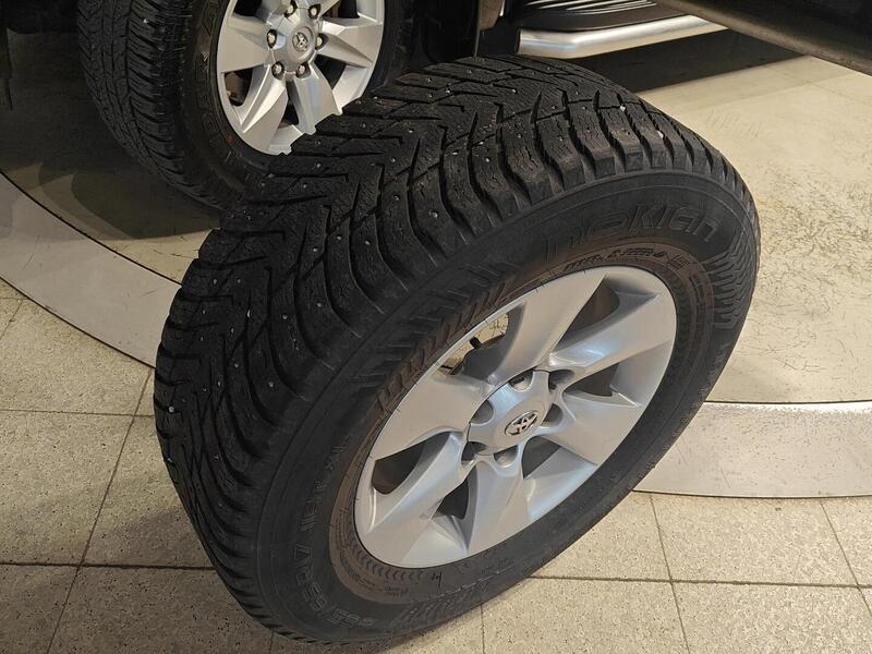 Toyota Land Cruiser vaihtoauto