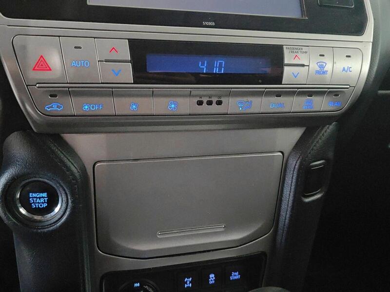 Toyota Land Cruiser vaihtoauto